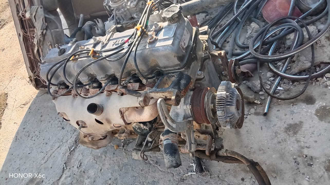 مكينه سوبر بلادي شرط الشغل والضمان السعر ٤٠٠  الف مكاني بغداد ***********
