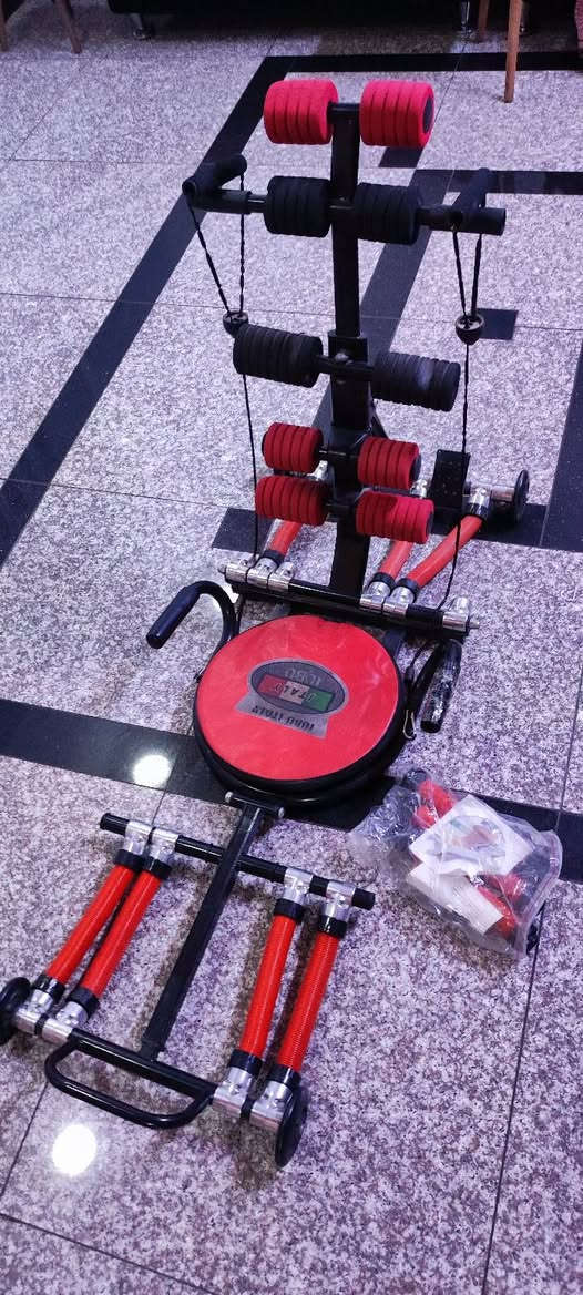 للبيع اغراض بيت وكلها شغاله وعالفحص  غساله هيتاشي...مكنسه كهربائيه حجم كبير وجهاز رياضي لذوبان شحوم البطن والارداف وكلشي بسعر للأتصال ***********
