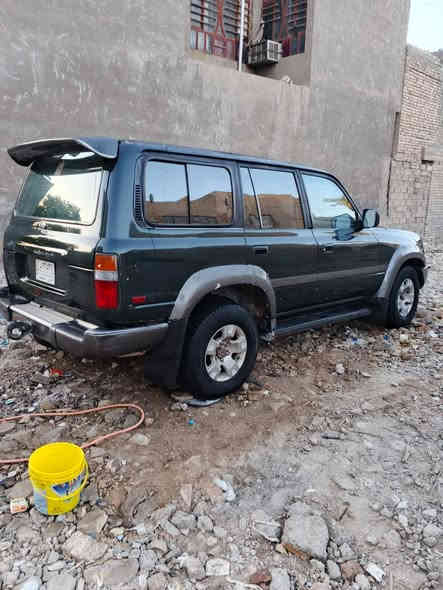 السلام عليكم لاندكروز موديل ٩٦ رقم الانبار مشروع وطني مكينه جديدة كير اوتماتيك مصبوغة حزام السياره فول مواصفات لوكير شغال السعر ٦٥ مكانها بغداد ***********
