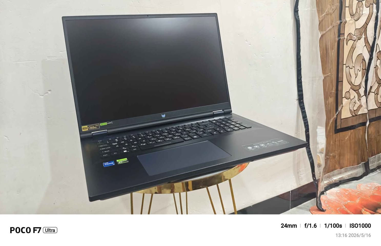 السلام عليكم شباب، عندي لابتوب Acer نظيف جداً كامل ملحقاتها  وبمواصفات وحش، يفيد جماعة الألعاب القوية (PUBG, GTA V, Cyberpunk) 
وجماعة التصميم والمونتاج
الماركة والنوع: Acer (بأنظمة التبريد القوية والتحكم بالأداء Nitro Sense / Turbo 
لموازنة الحرارة وسرعة الفان)
كارت الشاشة: NVIDIA GeForce RTX 4060 
(8 غيغابايت الكارت جيل حديث ويشغل كل الألعاب على أعلى دقة.
الذاكرة العشوائية (الرام): 16 GB DDR5 
(سريع جداً بالتنقل والـ Multitasking)
الهارد (مساحة التخزين): 1 Tera SSD NVMe (إقلاع سريع جداً للويندوز والألعاب)
اللابتوب يحتوي على خاصية Turbo وأنظمة التبريد
الذكية من Acer حتى تحافظ على 
برودة الجهاز أثناء الضغط واللعب الطويل
💰 السعر: [1400.000  
📍 المكان: [ بغداد ]
📞 للتواصل: [***********] بغداد, العراق

