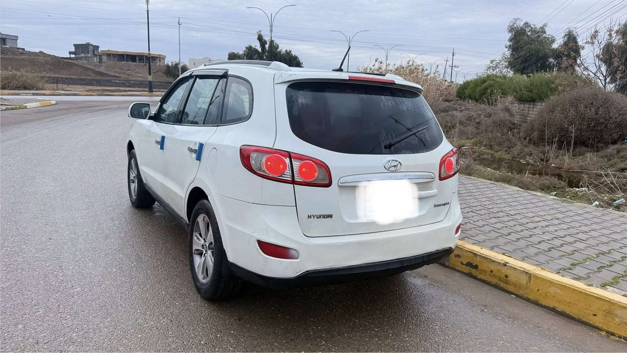 سنتاڤي 2011 نظافة رقم واحد
ادوات كص متومة رقم اربيل طبق الاصل
تبريد وتدفئة فول
گير ومحرك فول 

سعر 62 وبيها مجال
المكان الشرقاط 

‭***********‬
اتصال
