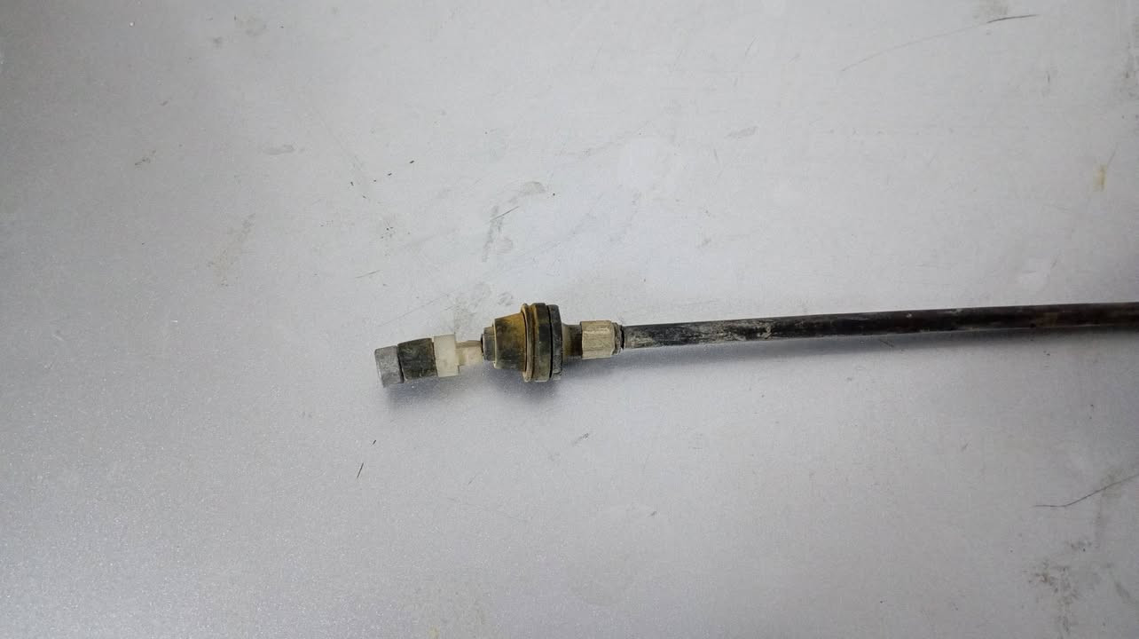 للبيع قمجي سكليتر ليفان 520 تفصيخ اخو الجديد سعر 5 الف مكاني بغداد حي الجهاد واتساب ***********
