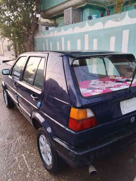 موديل 91 شرط حاداديا كاملا وصبغ عام جديد لا صرف ولا نفخ بيها جقجق بل ابطالا استيرن بور طاكك
السيارة باسمي مع كربون بانزين رقم نينوى  
35 بيها مجال 
***********
