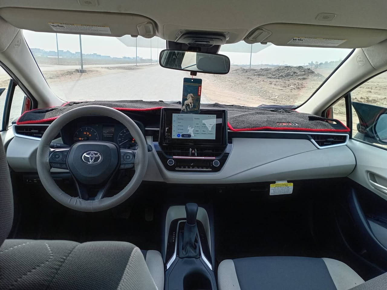 كورلا للبيع ٢٥بانزين حره باسمي بدون رقم ضرر جاملغ وبنيد السعر ١٤٠ وبيه مجال رقم الهاتف *********** تترقم جميع المحافظات
