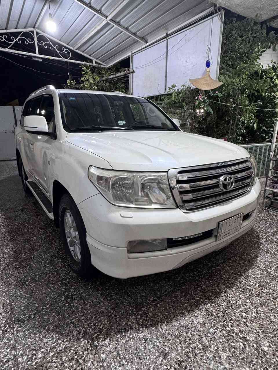 لاندكروز 2010 ستينة جاهزة فقط باردات 2 بية مكفولة من صبغ وتبديل رايدة ب335$ مكاني بغداد *********** شراي يدلل
