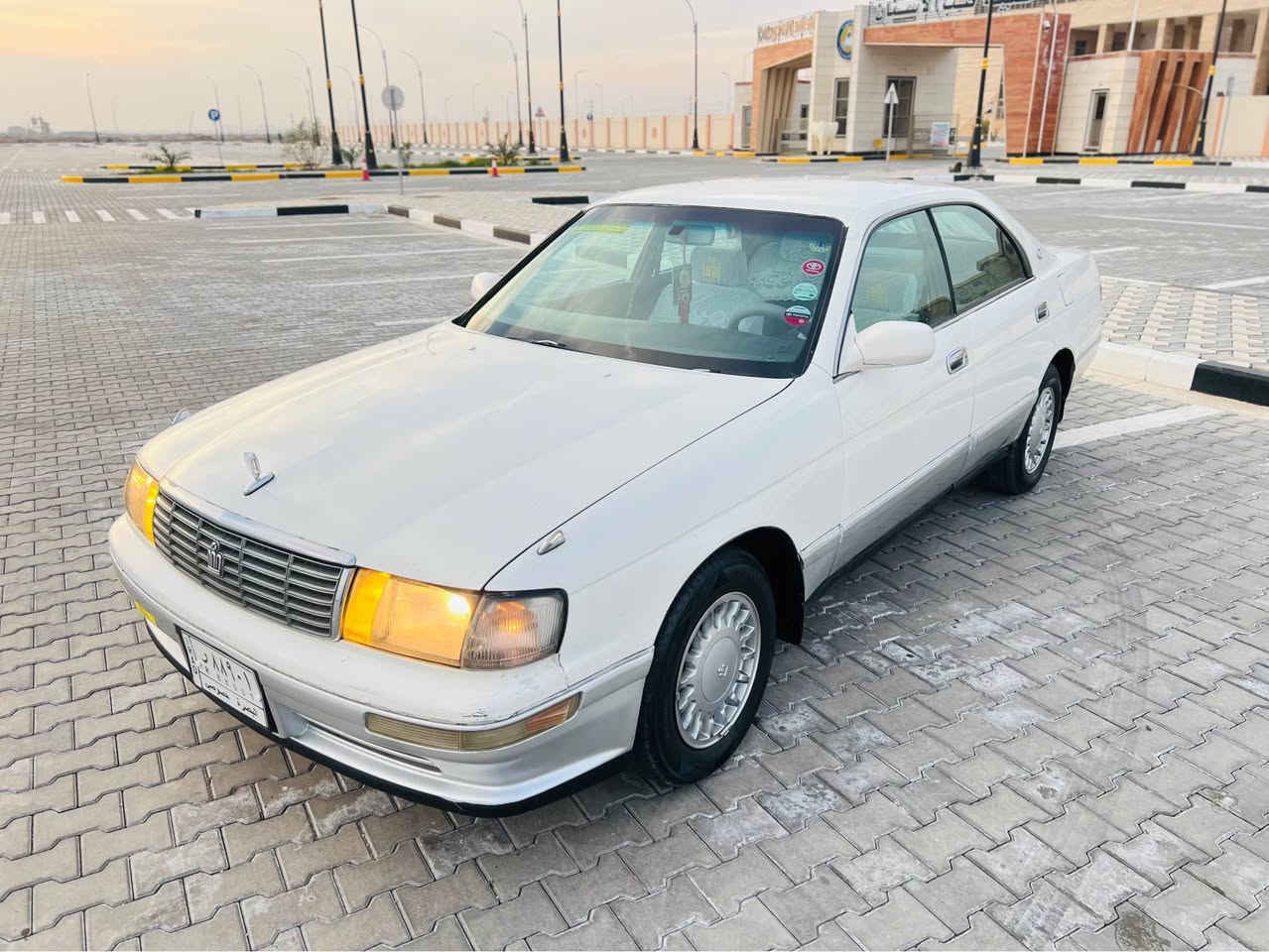 تيوتا كراون بطه فصل موديل 1995 فنر بلاد سياره كفاله عامه ضربه وكص ونقل وعيب شرعي والصبغ مكينه وكير جدد مكفولات تخم تاير جديد كهربائيات كله تشتغل شاشه كامره خلفيه تبريد ثلج حداديه جديده سياره فول موصفات دواخل جديده كلش كشنات بطاين جدد رقم بصره تحويل مباشر سنويه جديده  سعر 69 الشراي يتصل *********** مكان السياره بصره البصرة, العراق
