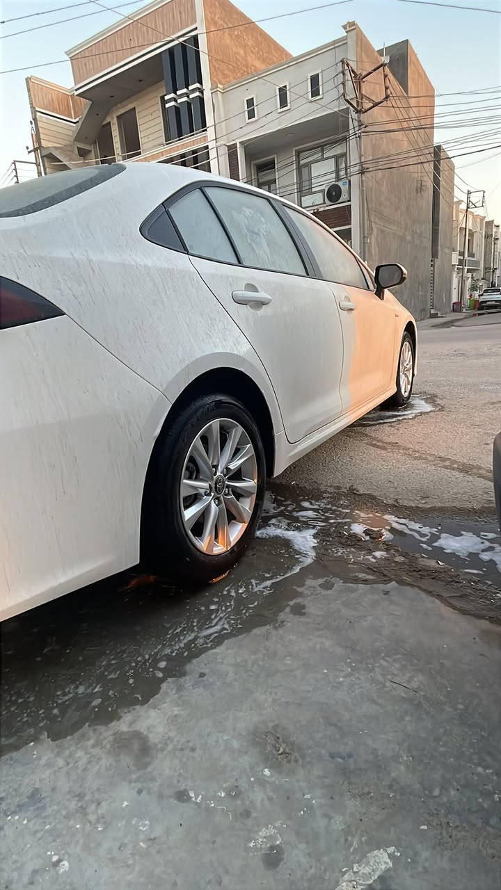 السلام عليكم كورله تجميع صيني
السياره مكفوله من كلشي او تبديله دهن الها 

ماشيه 12 الف موديل 2025

فول مواصفاتها معروفه 

السياره مدوشمه  

وبيها ويل عادي وخط ابيض 

تريد ويل او ويلها البلادي موجو زيرو 

مكاني بغداد الدوره

السعر 25 مليون وبيها حك الجيه شي قليل

*********** عبد القادر
