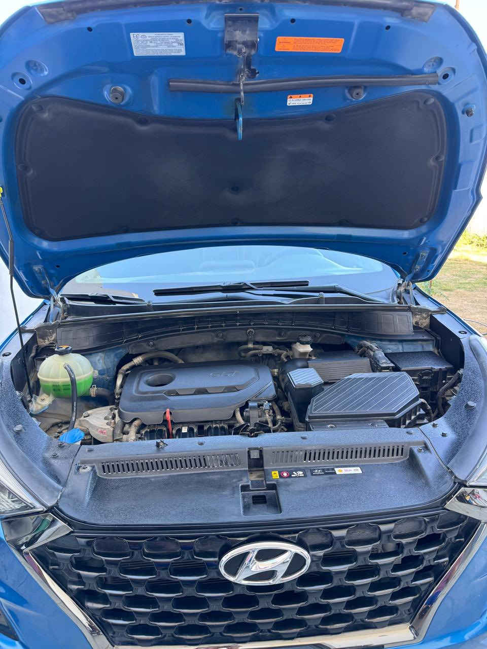 السلام عليكم ***********
توسان وارد 2020 حادثه موجود بلصور + بلعراق بيها بارد. بلصندوك على كدك شبر فقط 

اعلى موصفات بلتوسان رادار امامي جانبي بنورما   مثبت سرعه كار بلي هاند بريك دكمه كشنات تدفى خلي امامي قطعتين تبريد كشن السايق كهرباء ماشيا 115الف كيلو 

180 $ قفل
