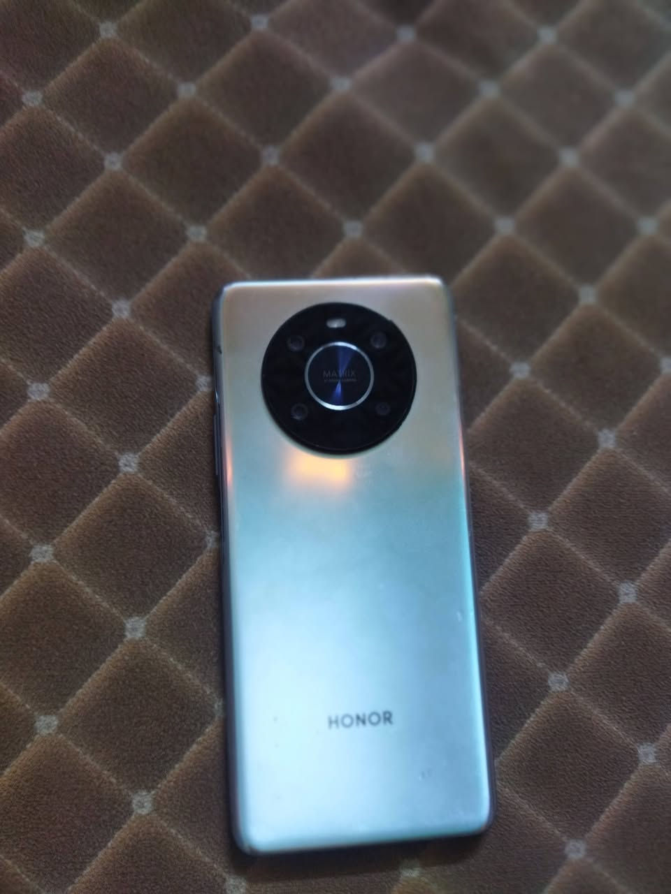 السلام عليكم عندي موبايل اسمه هونرx9موبايل كلشي مابيه بس بيه كسور ذني بشاشة لمس  مالمس سلس طبيعي ذاكرة 256المكان الغراف


**إذا كنت صاحب هذا الإعلان وتريد حذفه لأي سبب، رجاءا أرسل رسالة إلى الدعم الفني**