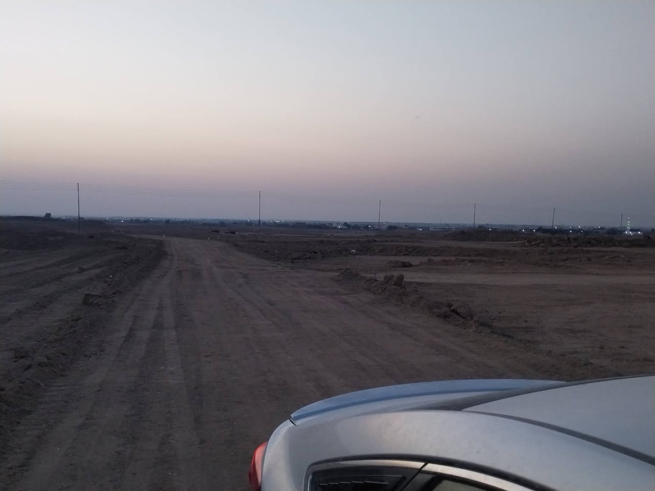 قطعه ارض للبيع الرمادي  زنكوره ناحية اليرموك قريبه على الشارع السايدين الموقع قرب مدرسة الينبوع الفياض
الهاتف ***********
