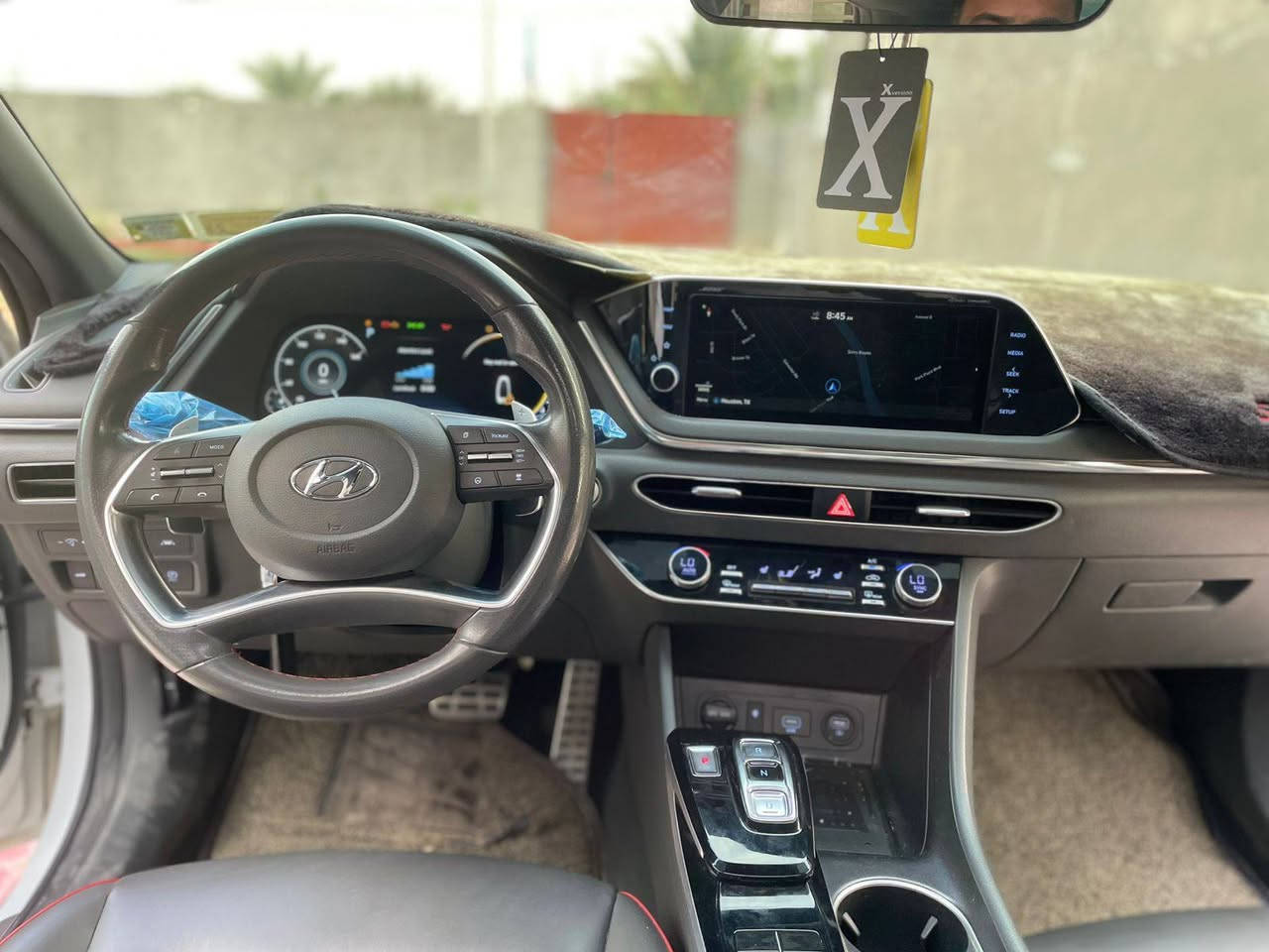 سلام عليكم 
سوناتة موديل 2022
وارد امريكي بدون إرباك فقط جاملغ امامي 
رقم اربيل دولي
تحويل مباشر 
ماشية 60

قطعه وحده بدون داخل 

فول مواصفات 

رادار امامي خلفي جانبي

اوتو هولد 

سايد بريك دكمه

شفتات ب الستيرن

شحن واير ليس +٣ مداخل يو اس بي

مانع تصادم

نقطه عمياء 

اربعه انضمه قياده

قياده شبه ذاتيه 

تنبيه الخروج ع المسار 

كيج متغير الاوان حسب نوع وضعيه القياده

تبريد مناخي منفصل قطعتين

١٢ سماعه + دمام عدد ٢ من شركه بوس

تدفئه كشنات

كير AT8سرعات

كامره دواره عدد ٢ 
تشغيل عن بعد 
فتحه سقف بنراما كامله ٣ وضعيات
كرسي كهرباء 
سياره بصمه +ابواب +جنطه 
ترحيب عند الاقتراب 
صندوق ذكي يفتح عند الاقتراب
مكان بابل
السعر 180
‏‪***********‬‏
