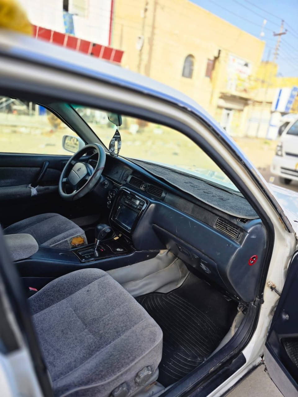بدون تحويل سياره جاهزه تبريد ثلج حدادة كلها جاهزه الاخير
***********
