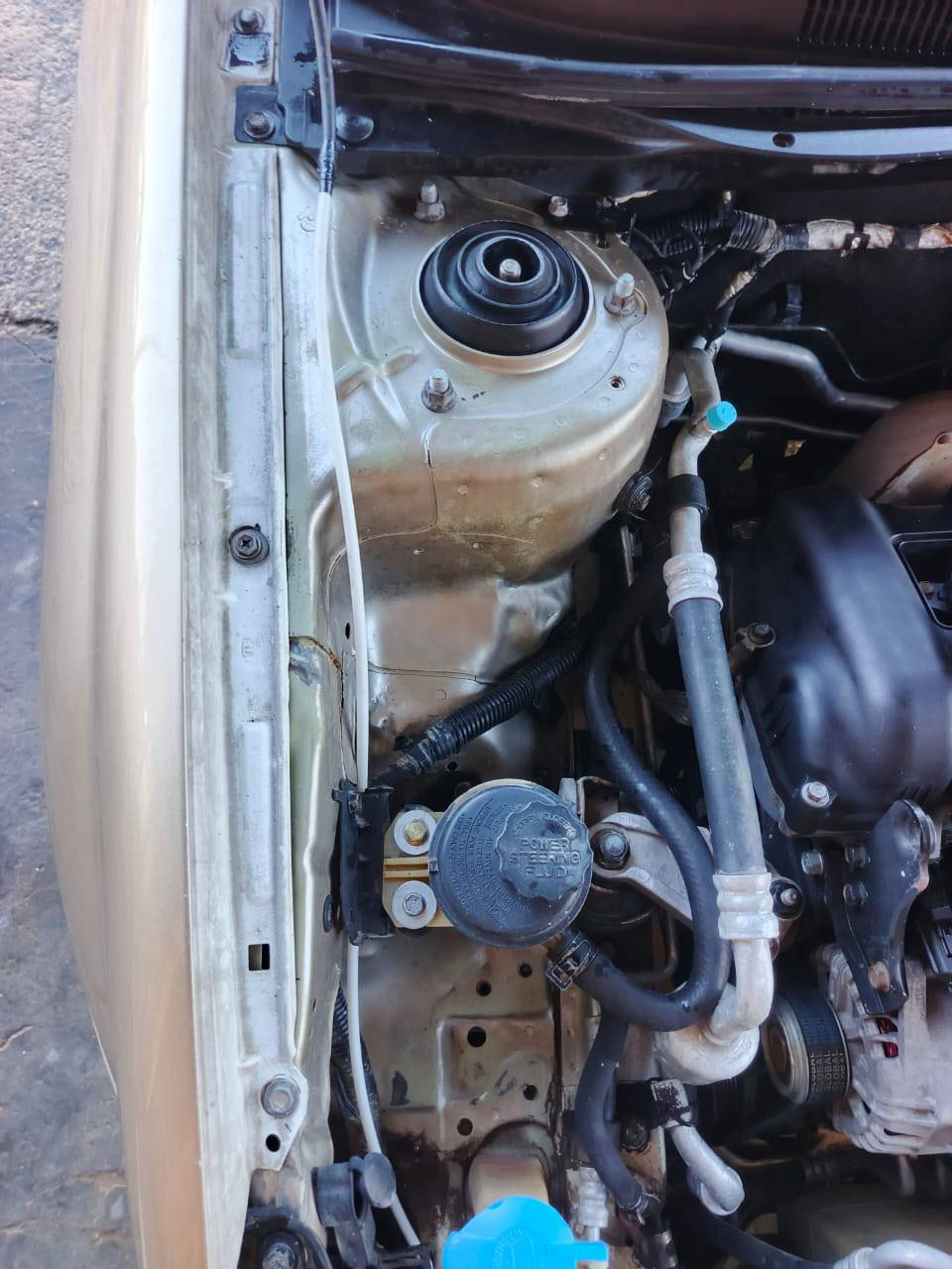 السلام عليكم كيه سيراتو للبيع موديل 2008خليجيه مكينه 1600دوش رقم واسط نكليزي باسمي السيارة كفاله عامه من الضربه مصبوغه عام لغرض جراد جماليه اخوان شرط لا معجون لا ضربه فقط صبغ شواصي لغود كلهه مكفوله كير ومكينه جدد تبريد عالسويج شغال كهربائيات كله شغاله بلادي تخم تاير حداديه اخوان السيارة جديده مال جناي السياره موجوده في كربلاء سعر 73رقم الهاتف
***********
