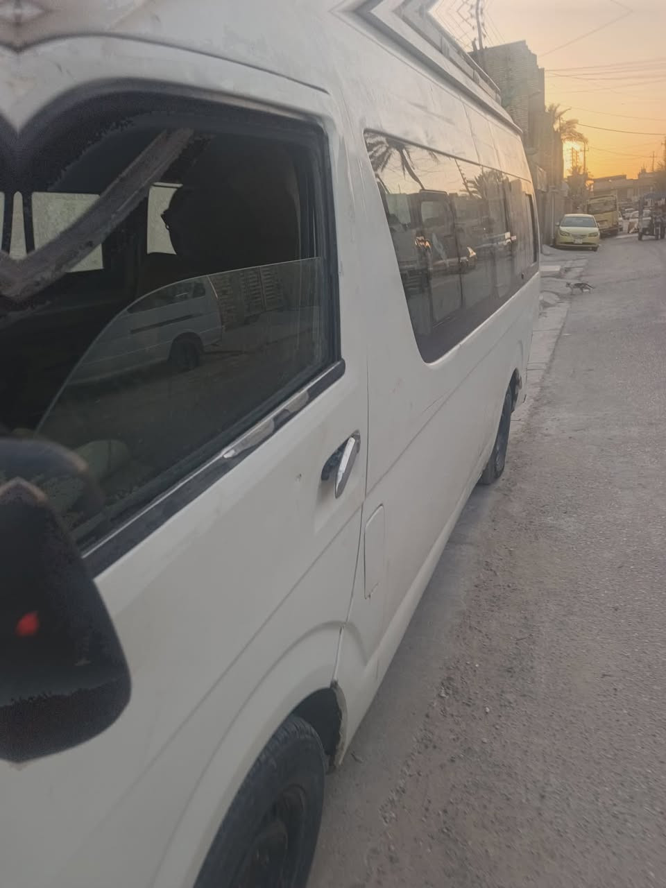 باوي للبيع موصليه عليه شارع حجز كير ميكنه اكسل كفاله سياره ابيعه كوم حديد تاخذه مني متر ما، اتحمل مسؤولية مكاني بغداد *********** سعره ٣٠ وبين، مجال
