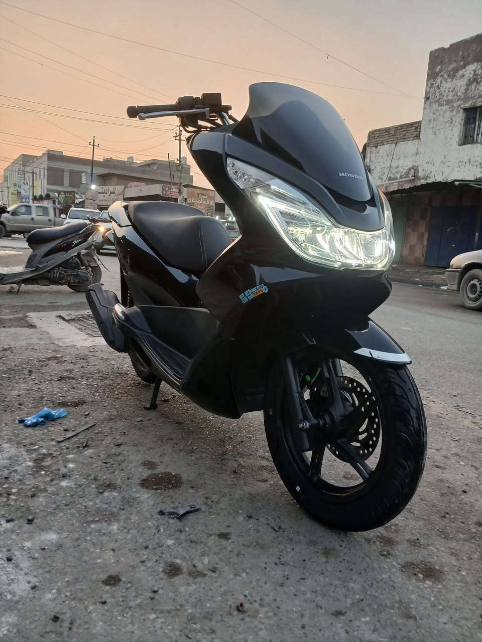 السلام عليكم اخوان دراجه بي سي اكس جيل الثاني مديل 19 دراجه نضيفه مثل مشوفن مامفتوح بيه ولا برغي مكفوله من كلشي السعر 18$ وبيه مجال الطيبين وشراي يتصل ***********
