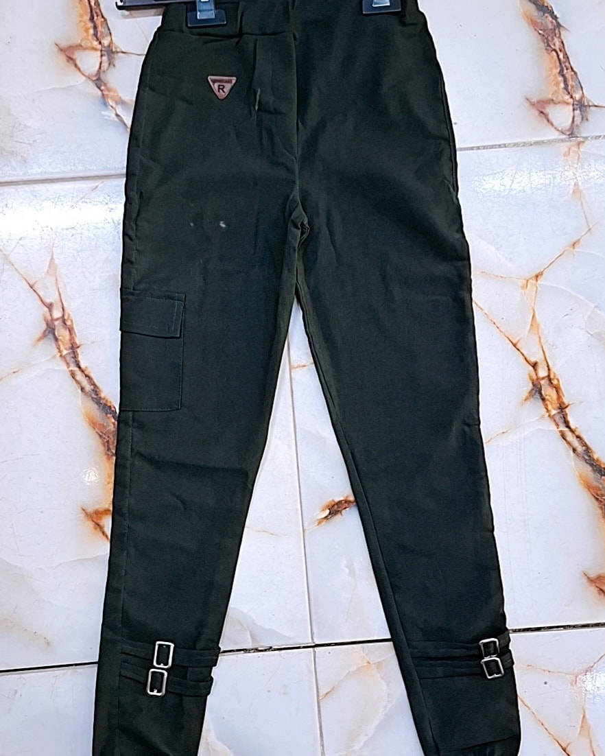 بلاش 3 الف قطعتين ب 5 الف  
4 سنه ال 12 سنه 
درجه اولى اصلي اصلي 

مجمع الشهيد البطل الرائد علي نغيمش 
ذي قار قضاء النصر قرب عماره حجي علي شمخي مقابل شركه الطائي للموبايل للطلب والاستفسار مراسلة البيج او الاتصال بالرقم☎️📞 
*********** وات ساب 
*********** وات ساب
