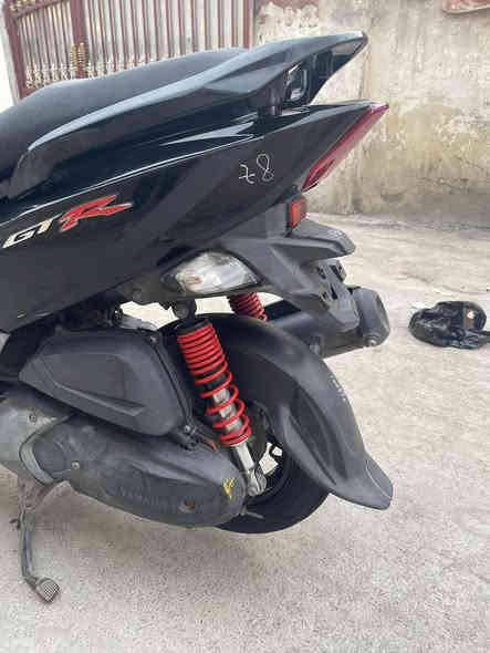 سلام عليكم دراجه جي تي آر مال رمبه نازله بشهر ٧بيهه ضربه خفيفيه بل بجم للبيع السعر ١مليون وبيهه مجال بصيط التصال 
***********المكان بغداد

