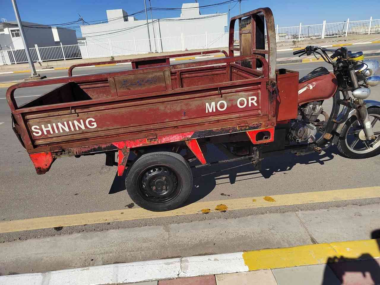 ستوته للبيع موديل 2015 ييها مكينه2015 مكفوله كفاله عامه شاصي وركبه اوراق كهربائيات كله شغاله تايرات جدد ستوته كامله مكمله اوراق باسمي من الوكيل ستوته جاهزه ما عايزه اي شيء مكاني كربلاء الشراي يتصل ‏***********
