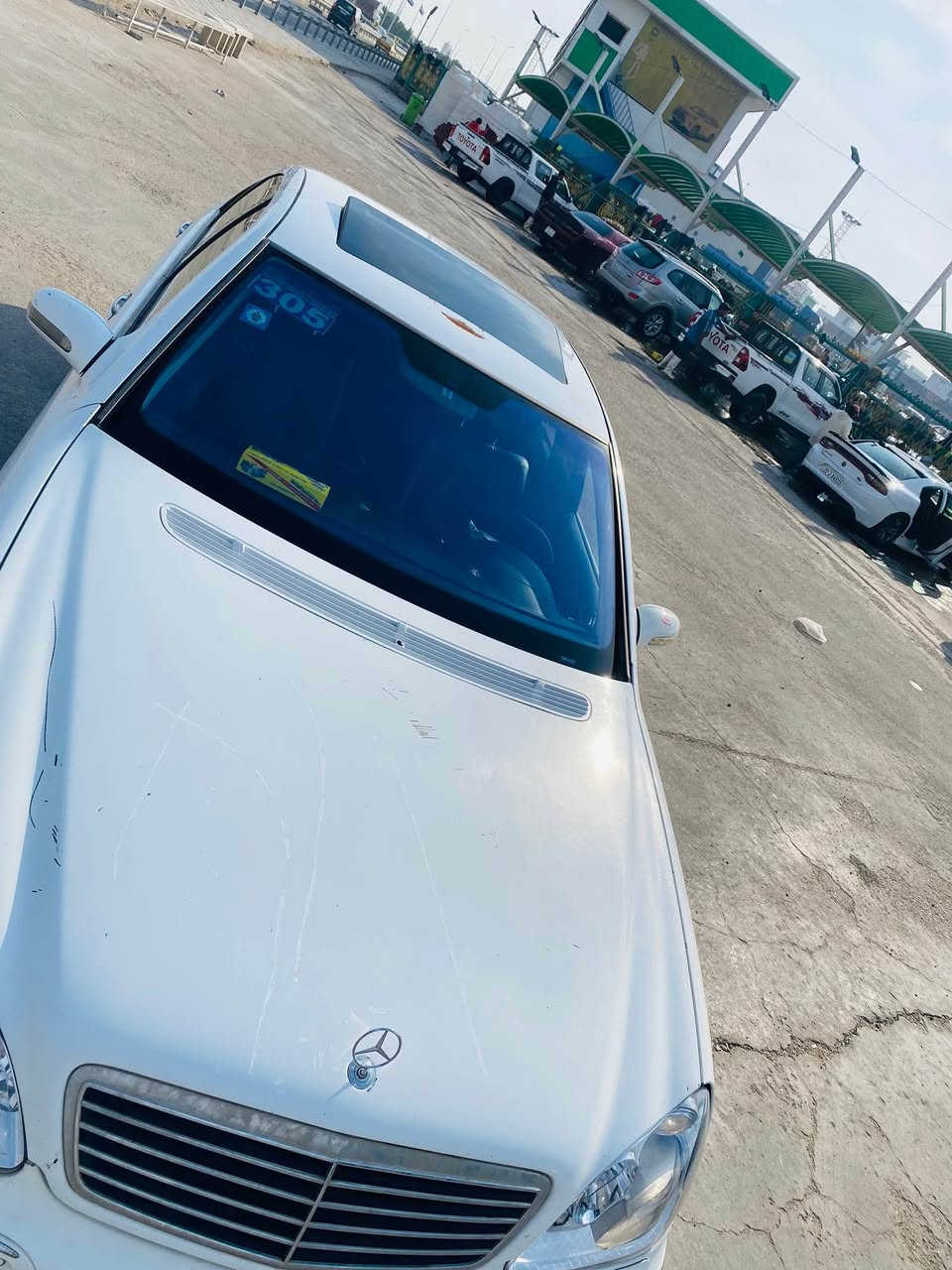 سلام وعليكم اخوان
مارسدس اس 500 رقم بصره الدولي تسجيل جديد مزاد گمركي شرط التحويل بنفس اليوم سياره فول مواصفات  محرك 8 سلندر  سياره جديده وما ماشيه بلعراق ابد وكفاله ضربه و صبغ و تبديل عوزها بس بوليش مكاني بصره ابي الخصيب سعرها 125. وبيها مجال بسيط موبايل. *********** ابو الخصيب, البصرة
