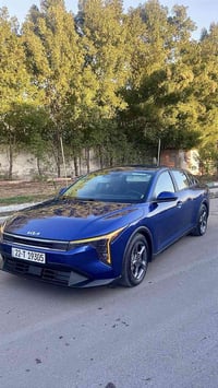 Kia k4 السلام عليكم للبيع   كي فور 2025  وارد امريكي رقم اربيل   Kia k...