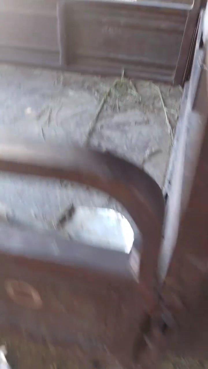 سلام عليكم ستوته جمره نضيفه للبيع الشراي يتصل ودلل رقم الهاتف ‏‪***********‬‏
