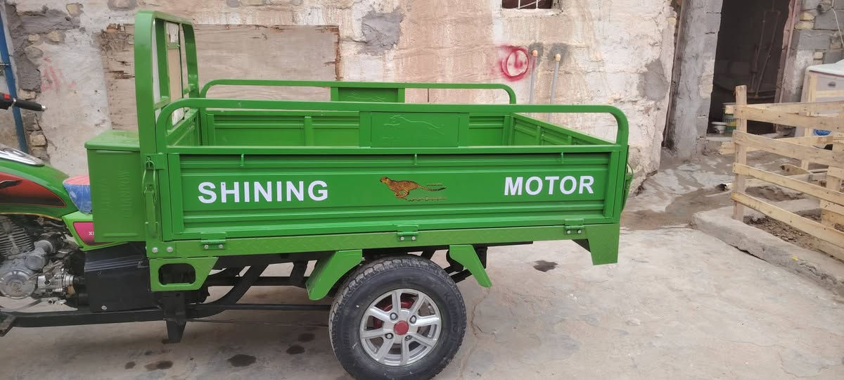 السلام عليكم ستوته جمره مودلي 23 اوراق الستوته كفاله السعر1950 وبيها مجال قليل مكاني حي الوحده *********** خابرني ودلل
