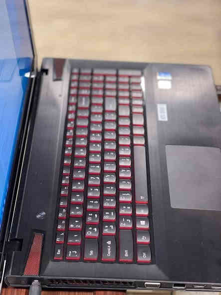 لابتوب الألعاب بكيبورد احمر ضوئي بسعر 295 الف بس 
وسستم صوت من JBL
بسعر مميز: 295 الف فقط! 🔥
يجيك بثلاث كروت شاشه داخلي من انتل 4 كيكا 
وكرتين خارجي من انفيديا GT 755M 
هذا اللابتوب المثالي لجماعة الألعاب المتوسطة والبرامج الهندسية المحدودة ، التصميم، والمونتاج المحدود !
💻 مواصفات قوية تناسب كل احتياجاتك:

كرت شاشة خارجي NVIDIA GeForce GT 755M
 لتجربة ألعاب سلسة وأداء قوي.

رام 8GB  لتعدد المهام بسهولة.

معالج Intel Core i7 الجيل الرابع فئة MQ لضمان سرعة فائقة.

هارد SSD بحجم 256GB لتشغيل البرامج بسرعة كبيرة.

كرت داخلي Intel Graphics مع شير 4GB لتعدد الاستخدامات.

شاشة 15.6 إنش FHD لعرض واضح ومذهل.

كيبورد مضيء باللون الأحمر (عربي - إنكليزي).

⚡ سعر: 295 الف دينار فقط!
📦 توصيل مجاني لكل العراق
📞 للتواصل: *********** (متوفر واتساب)
