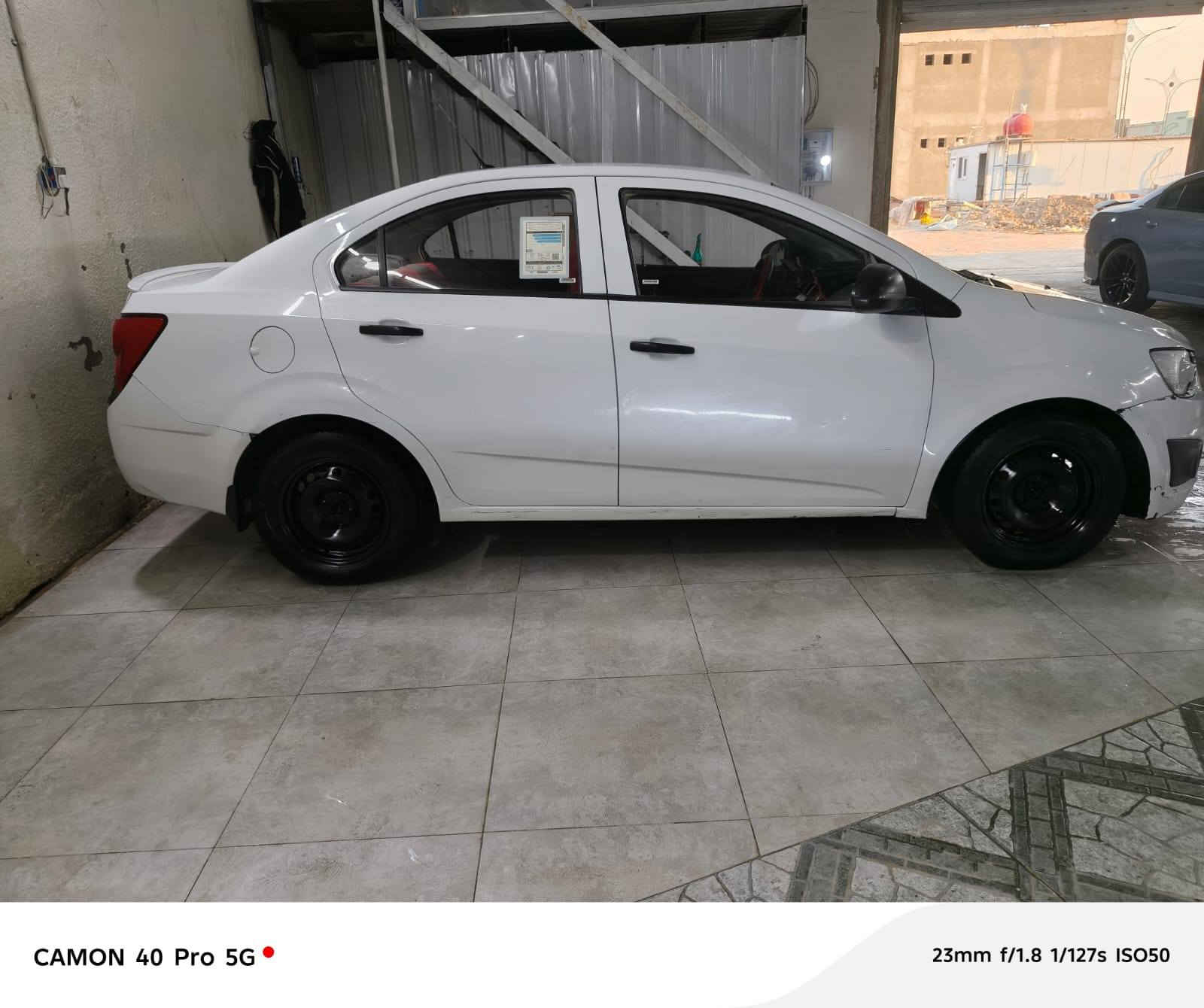 السلام عليكم شوفر ليت سونك موديل 12 قادسية تحويل ثاني يوم مكفولة من الكص وعيب الشرعي وكلبه  مكينه وكير مكفولات اوتماتيك حداديه وكهربيات سياره جاهزه مابيه نقص السعر 58 ورقه وبيه مجال قليل مكان السياره ناصرية مركز الشراي ينتصل ‏‪0787 569 5881‬‏
