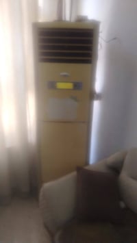 للبيع سبلت كنتوري ٣طن التواصل مع صاحب سبلت موبايل 07702429638