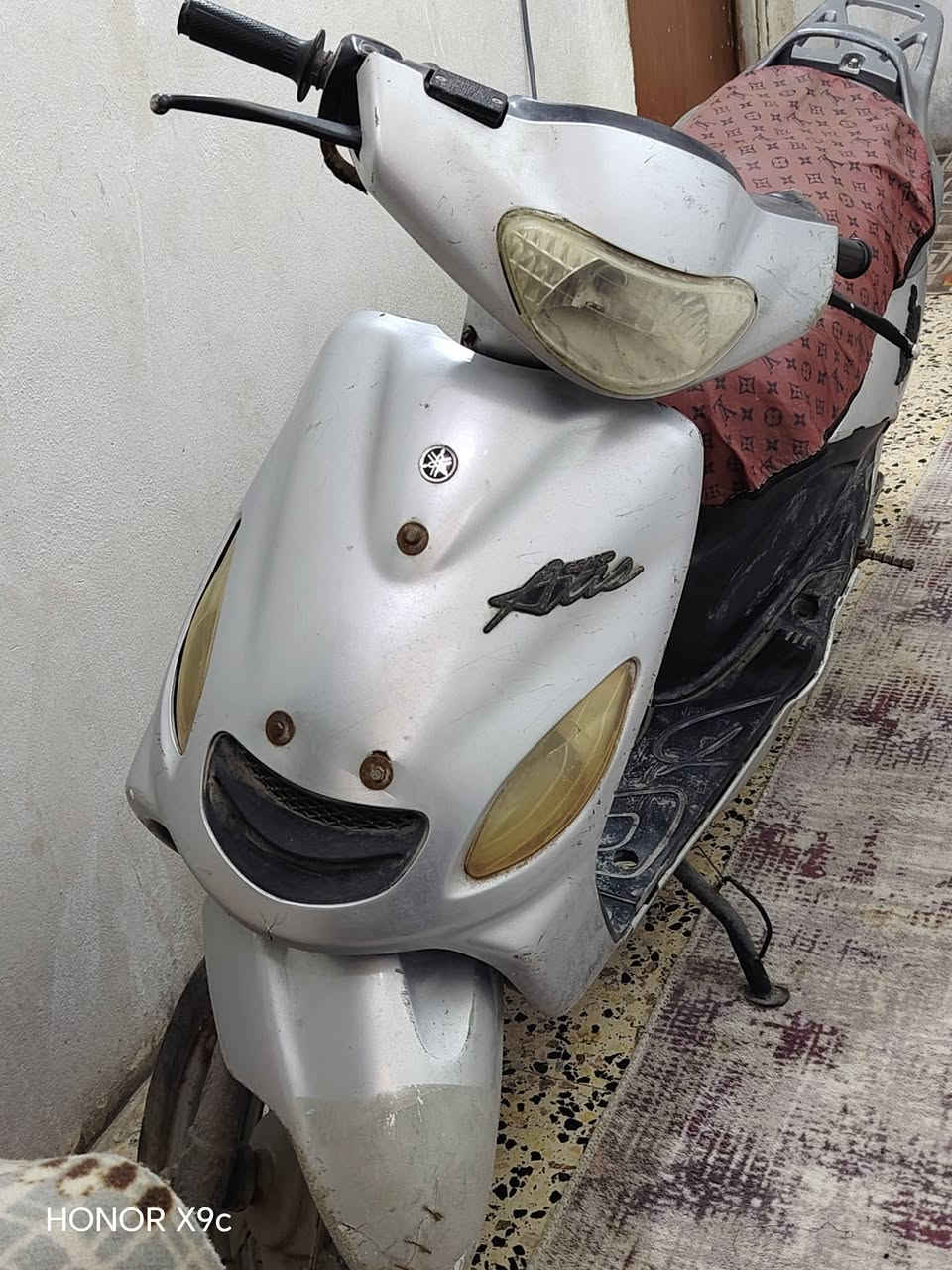 السلام عليكم دراجه اكزز نضيفه مجفته الدراجه شغاله ونضيفه السعر 350 وبيه مجال المكان البصره كرمه علي شراي تفضل خاص ***********
