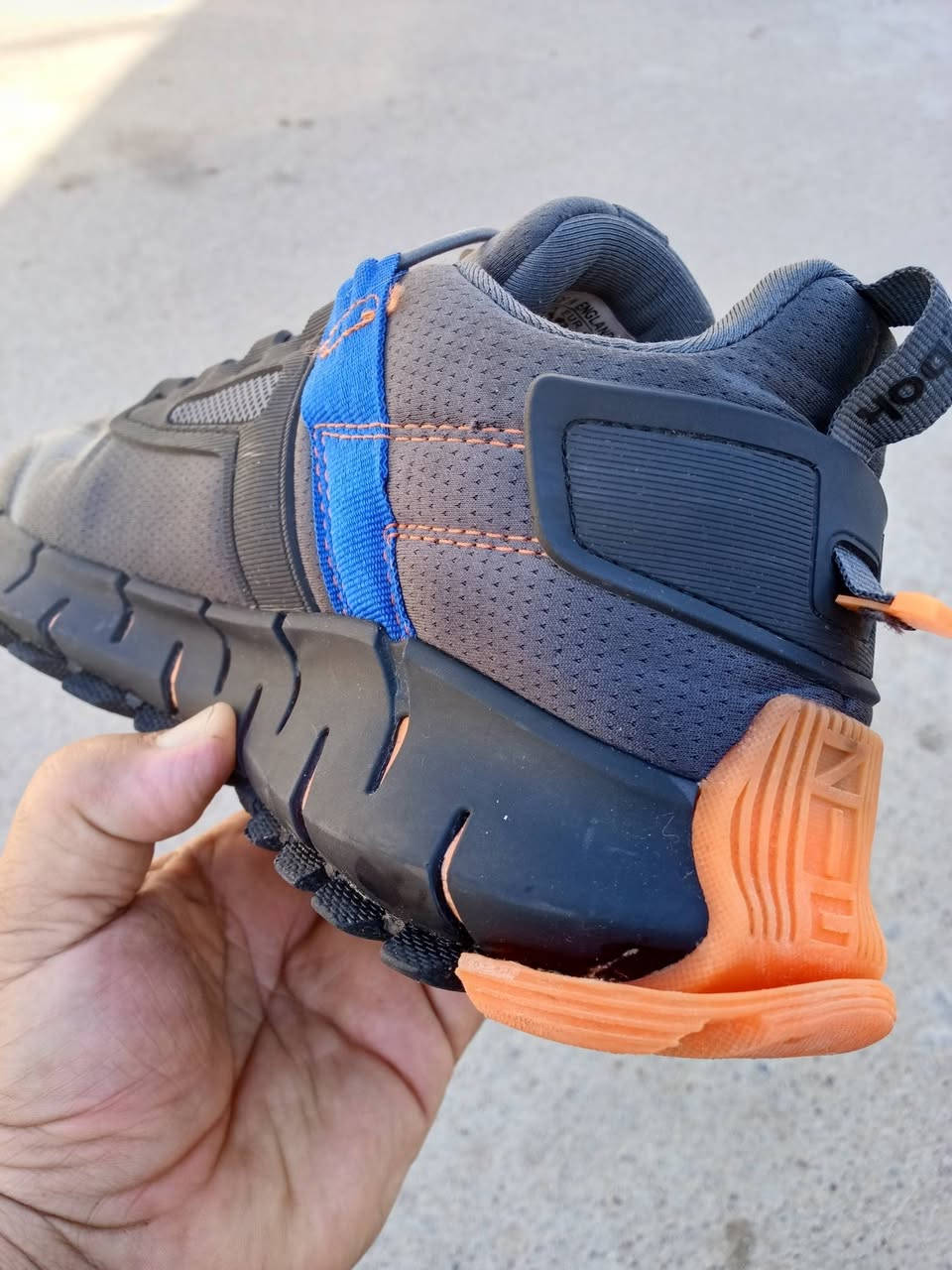 ريبوك .،،.اتو زاك

43

قطعه نظافة 95%. قطعه مريحة فووول بلبس..دبان فوم طبي طري يحتوي على حبيبيات لراحه القدم وامتصاص الصدمات 
توصيل فقط ####


**إذا كنت صاحب هذا الإعلان وتريد حذفه لأي سبب، رجاءا أرسل رسالة إلى الدعم الفني**