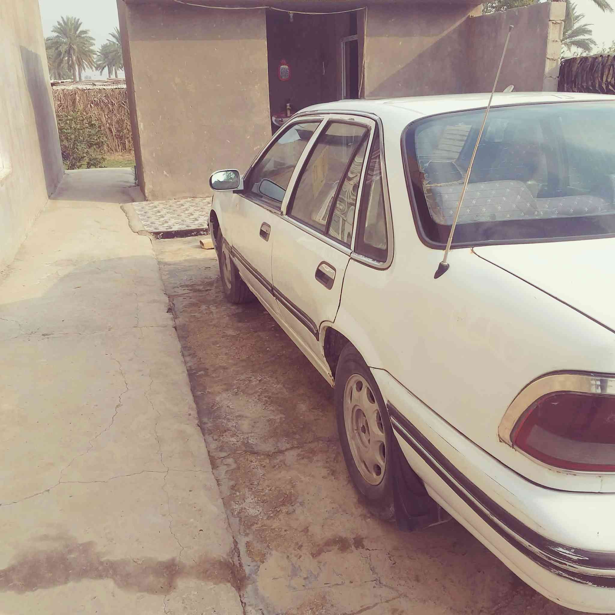 سلام عليكم سياره برنس موديل 95 رقم بغداد دولي بسمي محرك لا بخار ولاتنقيص حداديه درجه والالى كهربائيات شغاله كله تايرات جداد سياره حلوه مال بيت السعر قفل 30 المكان سياره اجبله ***********
