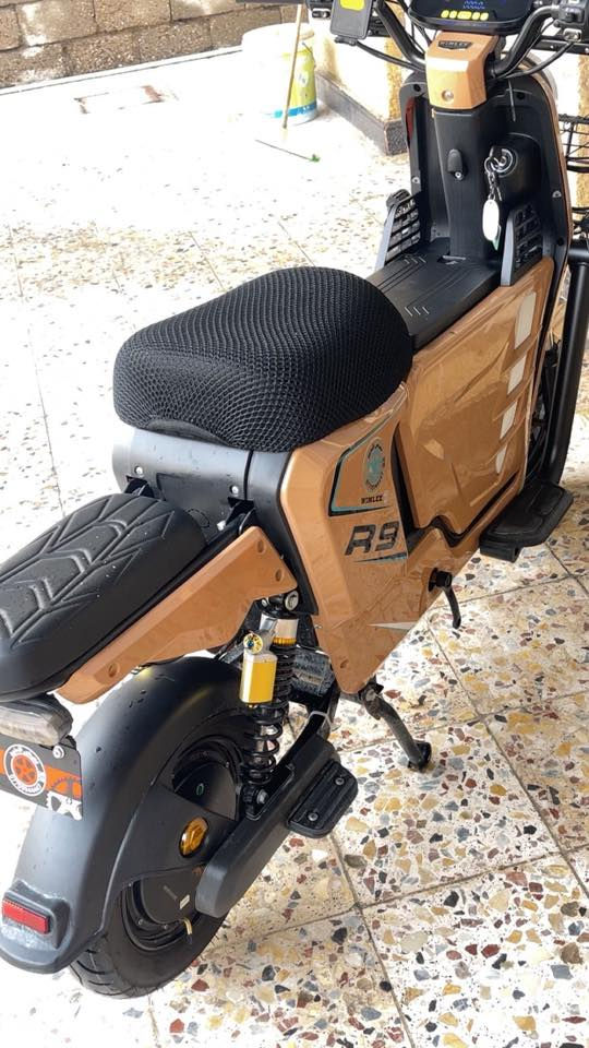 السلام عليكم دراجة شحن للبيع R9    مديل 2025 العنوان البصرة شوفة عينكم الدراجة نضيفة رقم الهاتف ***********
