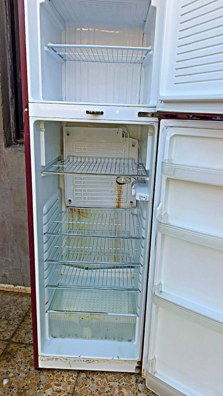 ثلاجة نضيفة متوسطة الحجم قليل استعمال  فقط 100 الف- الخيرات-- شط الملة


**إذا كنت صاحب هذا الإعلان وتريد حذفه لأي سبب، رجاءا أرسل رسالة إلى الدعم الفني**