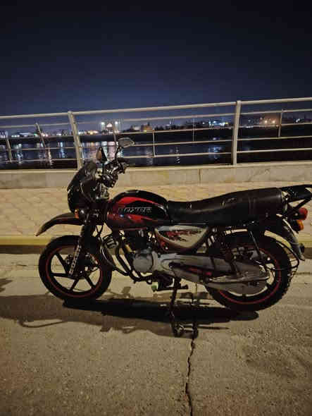 السلام وعليكم 
بوكسر جبلي موديل ٢١
مرقم واسط ثاني يوم احولك 
دراجه مكفولة مكينه برغي مامفتوح بيها 
السعر ١,٦٥٠
***********
