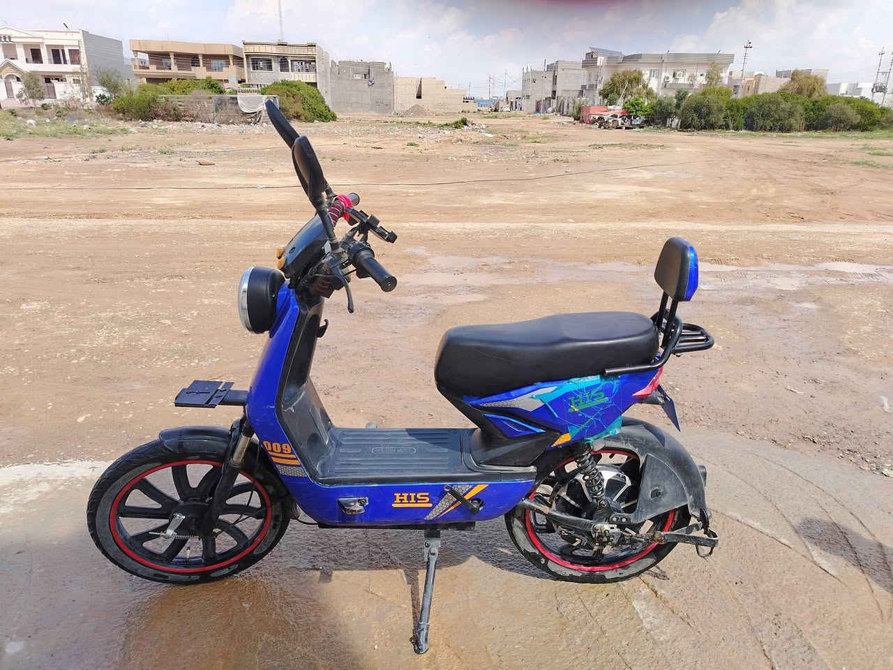 ماطور شحن نضيف جحم كبير السعر ٧٥وبيه مجال
تكريت التوحيد الديوم 
***********
