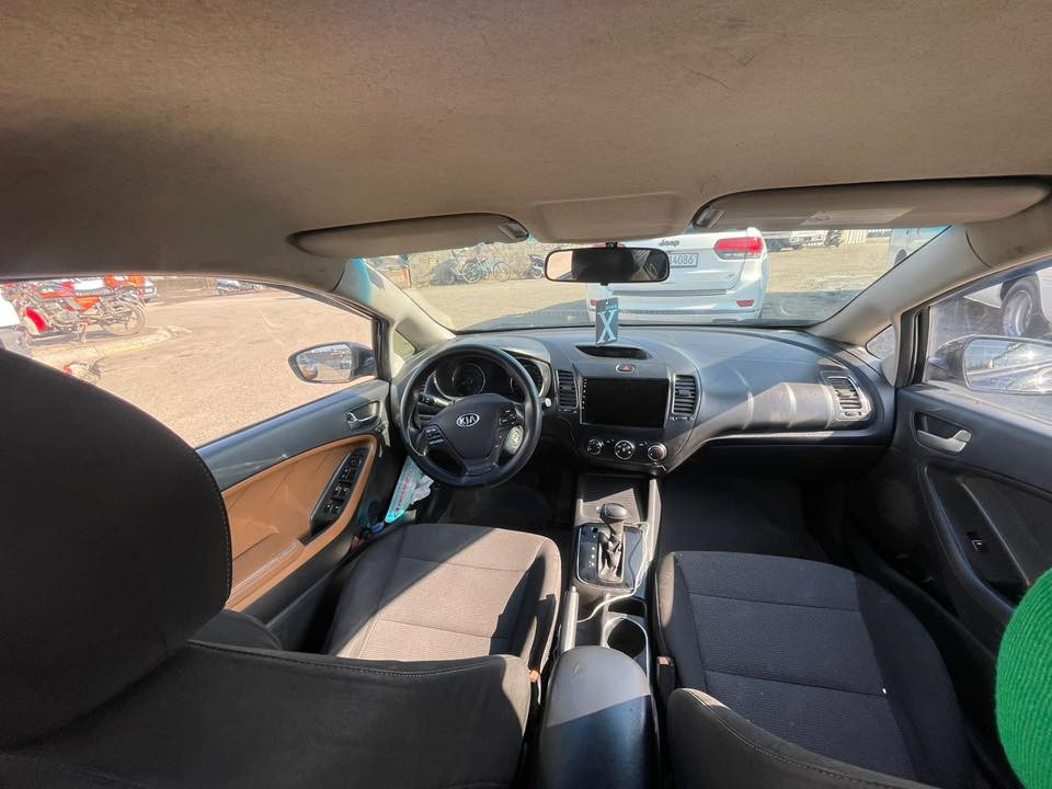 كيا سيراتو سونارها موجود بالمنشور رقم بغداد بأسمي تحويل ثاني يوم سعرها ١١٥ للاستفسار تواصلو على الرقم ***********
