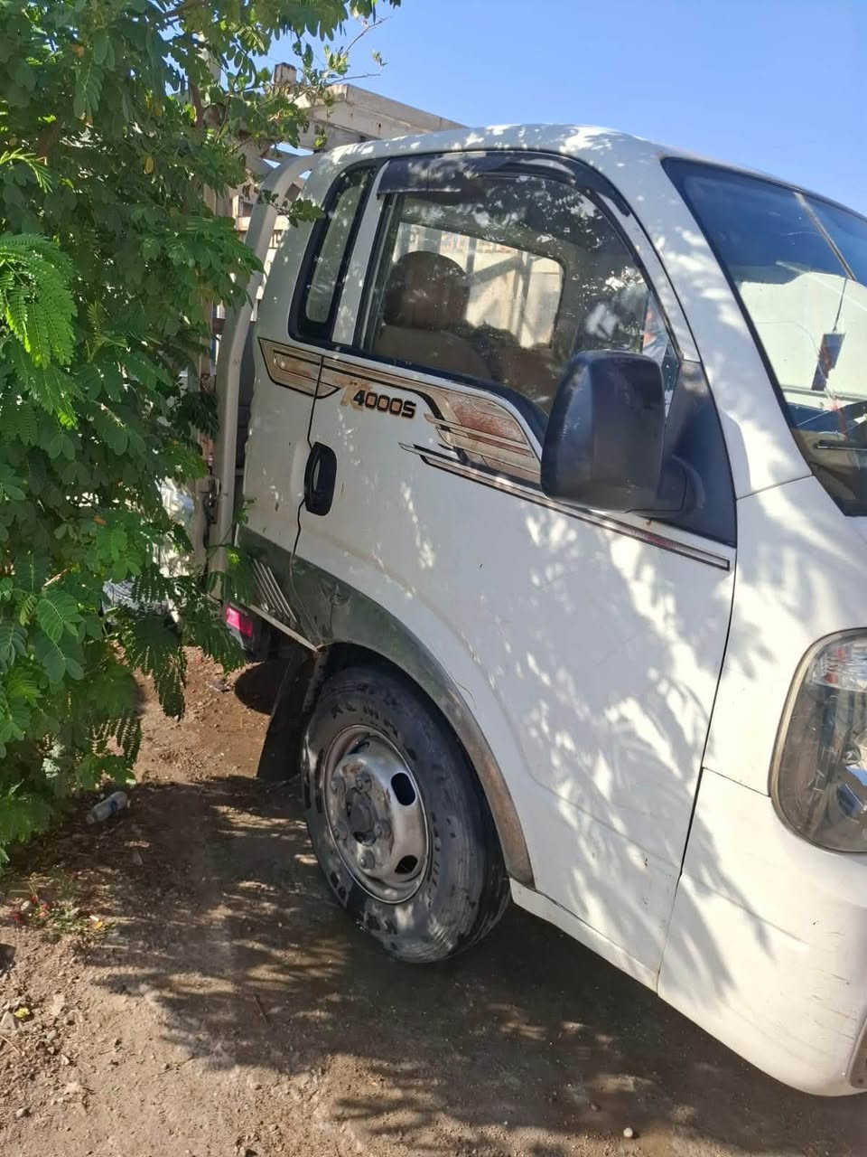 السلام عليكم كيا بنكو حمل فحل ٢٠١٤ للبيع
السعر ١١٠ ورقة وبيها مجال مكانها بغداد العامريه الاستفسار ع الهاتف فقط 
***********
