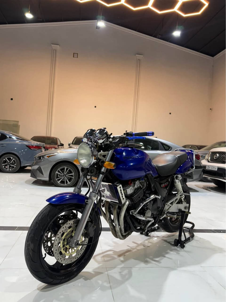 Cb400 
بو فروشتن مةكينة سةرو بن كةپس 
ناو تانكي لوك لوك 
ماتورةكة هةموو گياني بةشةرتة 
كارةبايات كلاج نوي شوين هةولير نرخ ١٦.٥٠ مجال 
*********** أربيل, العراق
