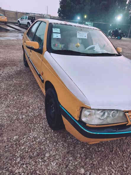 سلام عليكم بيجو 405 2015 للبيع سياره جاهزه ونضيفه محرك وكير وكهربائيات فول للبيع سعر 32 وبيها مجال اتصل ودلل ديوانيه الحمزة الشرقي ***********
