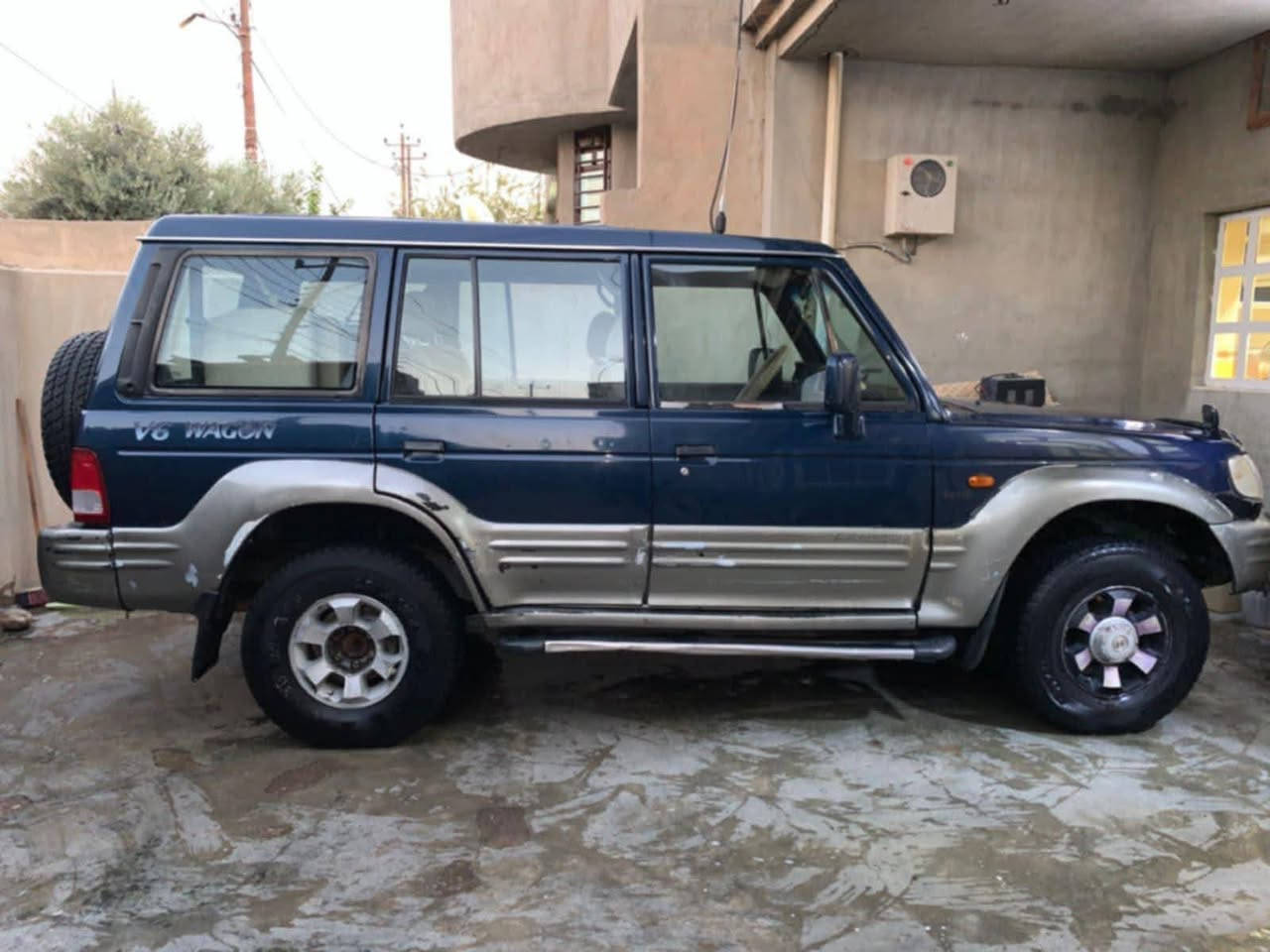 كالوبر للبيع 2001 سنوية ساقطة محرك بي صوت ابيع علا وضعه  بطاقة بانزين السعر 47رقم الموبايل***********
