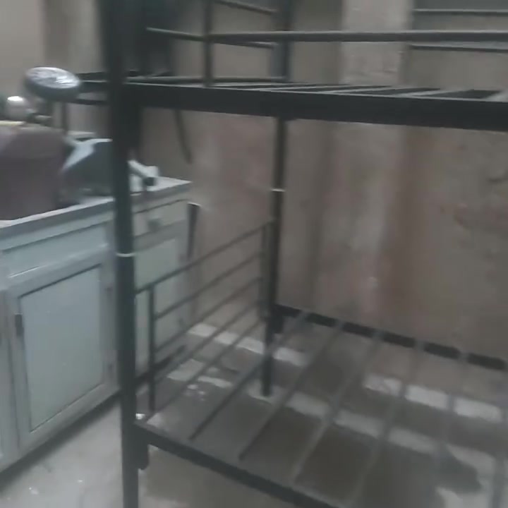 جربايه طابقين جداا نضيف وثكال وتتحمل وزن ١٥٠ شغل معمل حديد تلبيس موبراغي ب١٥٠وبيهن مجال بسيط


**إذا كنت صاحب هذا الإعلان وتريد حذفه لأي سبب، رجاءا أرسل رسالة إلى الدعم الفني**