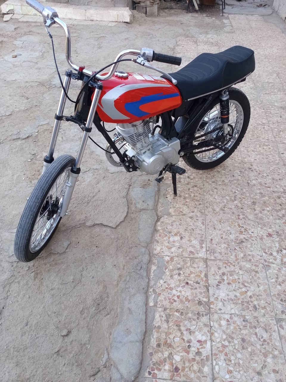دراجه نامه ادوات تعمير جديد مكينه مامفتوحه كلش نضافه فول سعر 600وبيها مجال بصره  كرمة علي ابو صخير ***********
