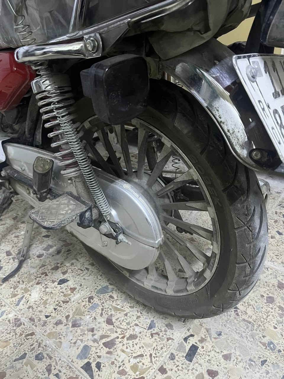 دراجه سورلنك بسعر 1600 مرقم فول موديل 2025 وارد صيني رقم استفسار ***********
