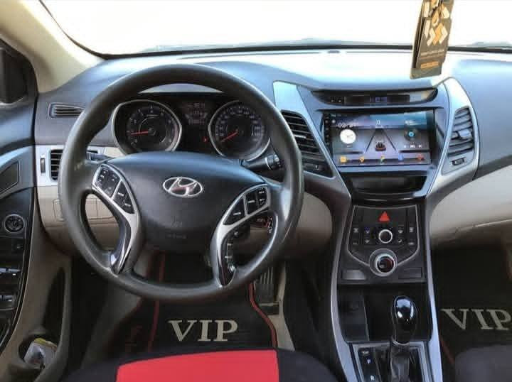 السلام عليكم 
النترة موديل 2016 خليجي بسمي رقم ذي قار انكليزي سنوية مجددة محرك 1600بيها رشاث صبغ السعر 112مكان السيارة الناصرية الهاتف ***********
