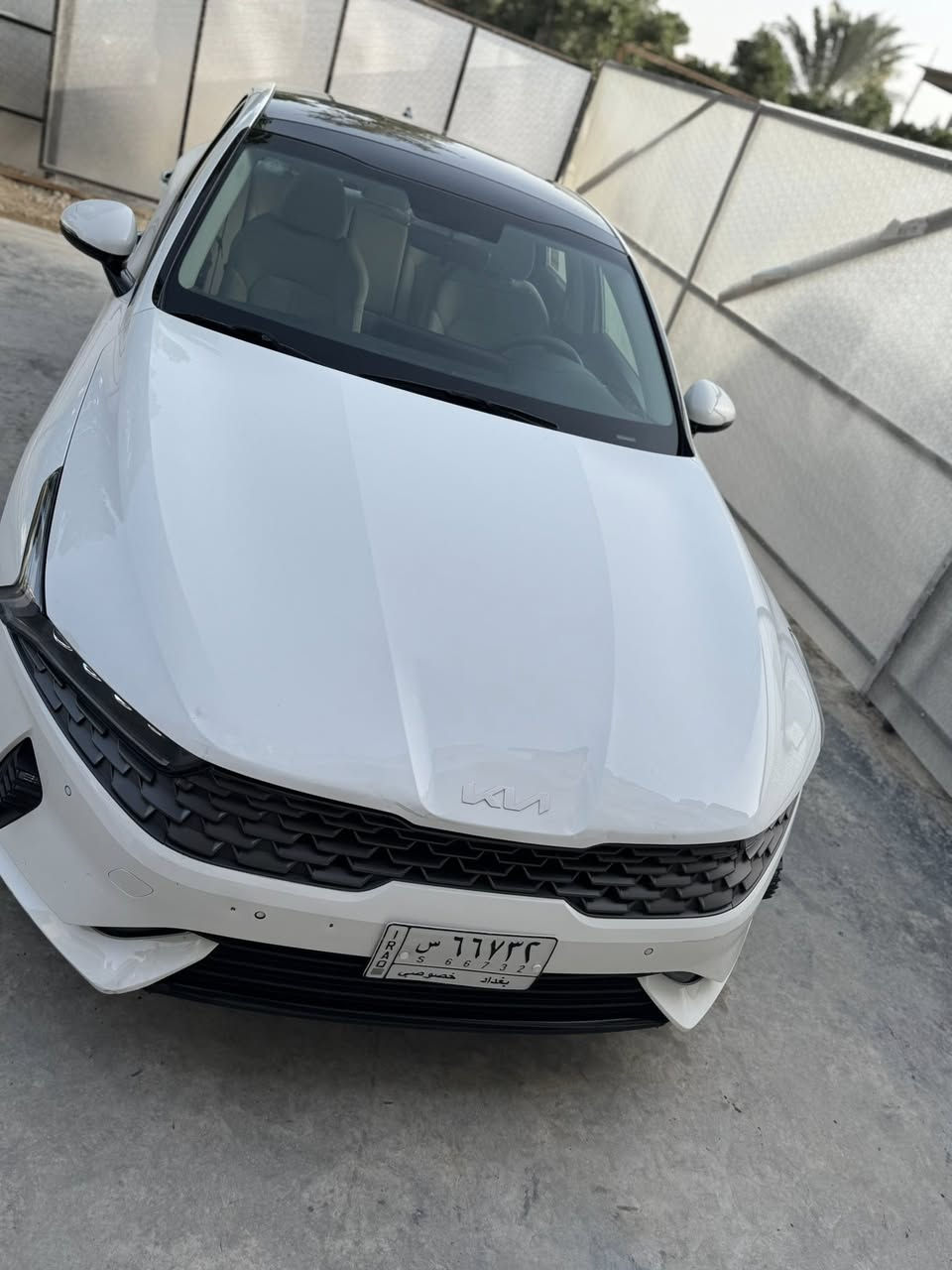 السلام عليكم k5موديل ٢٠٢٣ خليجية ماشية٣٤ كيلو طختين بسيطة بيها موضحة بلصور بدون قطرة صبغ السيارة مكانه بغدادالسعر(٢٠٨$) بيها مجال بسيط (***********)
