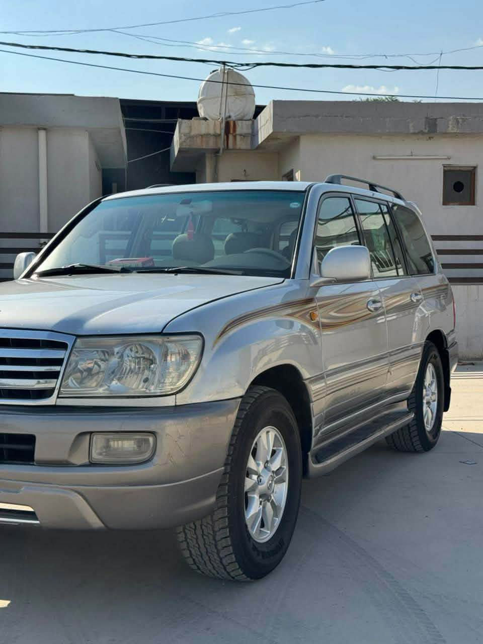 سلام عليكم  تويوتا لاندكروزار  موديل  2006فول GXRتبعن موصفات معروفة    سيارة مكفولة بس جاملغ امامي مبدل بيهة شبر بونيت  بيها بيطاقة بنزين و بيهة كيتاب غاز يعني سيارة سستم غاز  سعر 165مجال  رقم سليمانية سنوية جديد لحد 2028مكان كركوك للستفسار
اتصل ***********
*********** كركوك, العراق
