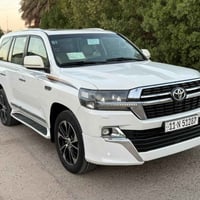 لاندكروز • ٢٠١١ • رقم بغداد