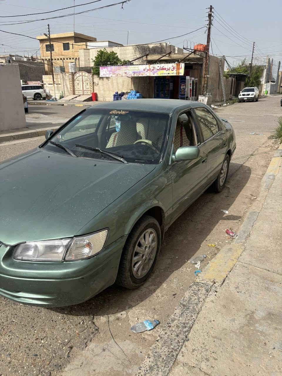 السلام عليكم للبيع كامري موديل ٢٠٠٠كير مكينه مكفوله  محرك ابو الكف صدر امامي خلفي يراده شويه تريب مكان السياره صلاح الدين قضاء بلد 
رقم بغداد دولي  باسمي السعر ٥٢وبيه مجال حك الجيه الستفسار ***********.
