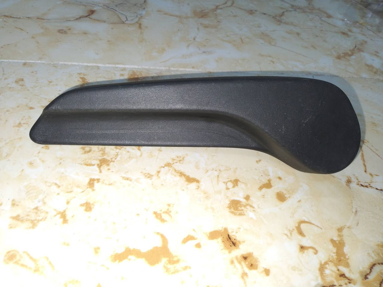 سلام عليكم 
فرشات تاهو جديده مال 2024 للبيع 
للاستفسار اتصل ***********
